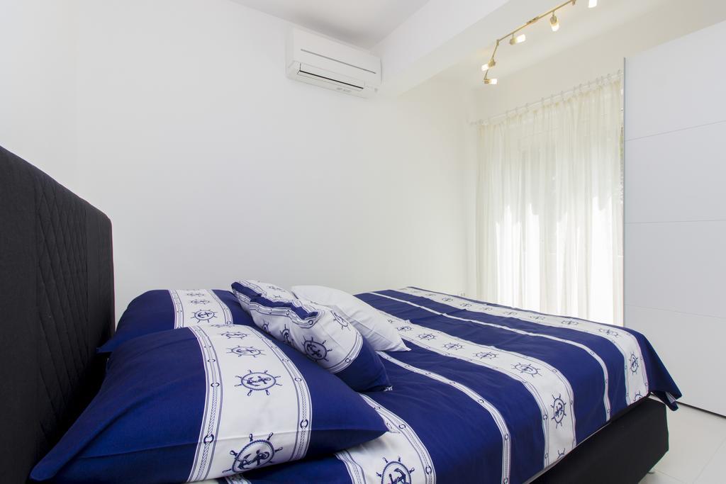 Apartment Royal โวดีเซ ภายนอก รูปภาพ